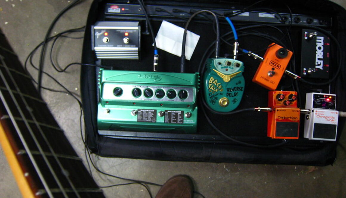 guitar-pedals-line6